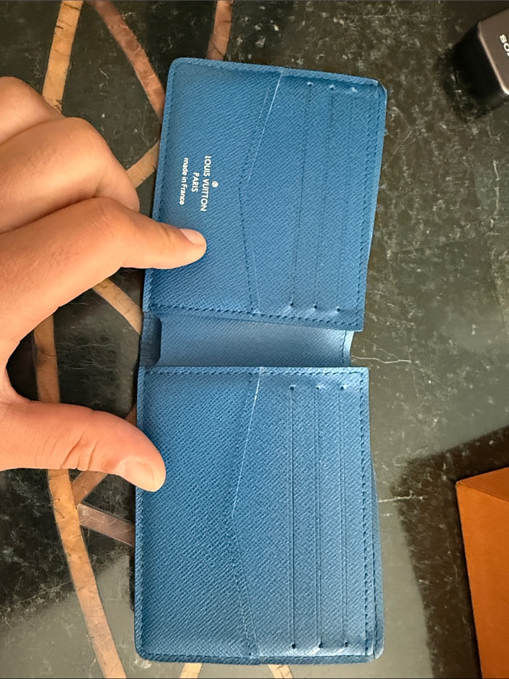 Louis Vuitton Men's Bifold Card Wallet in Bright Blue
In great shape 
Used Once